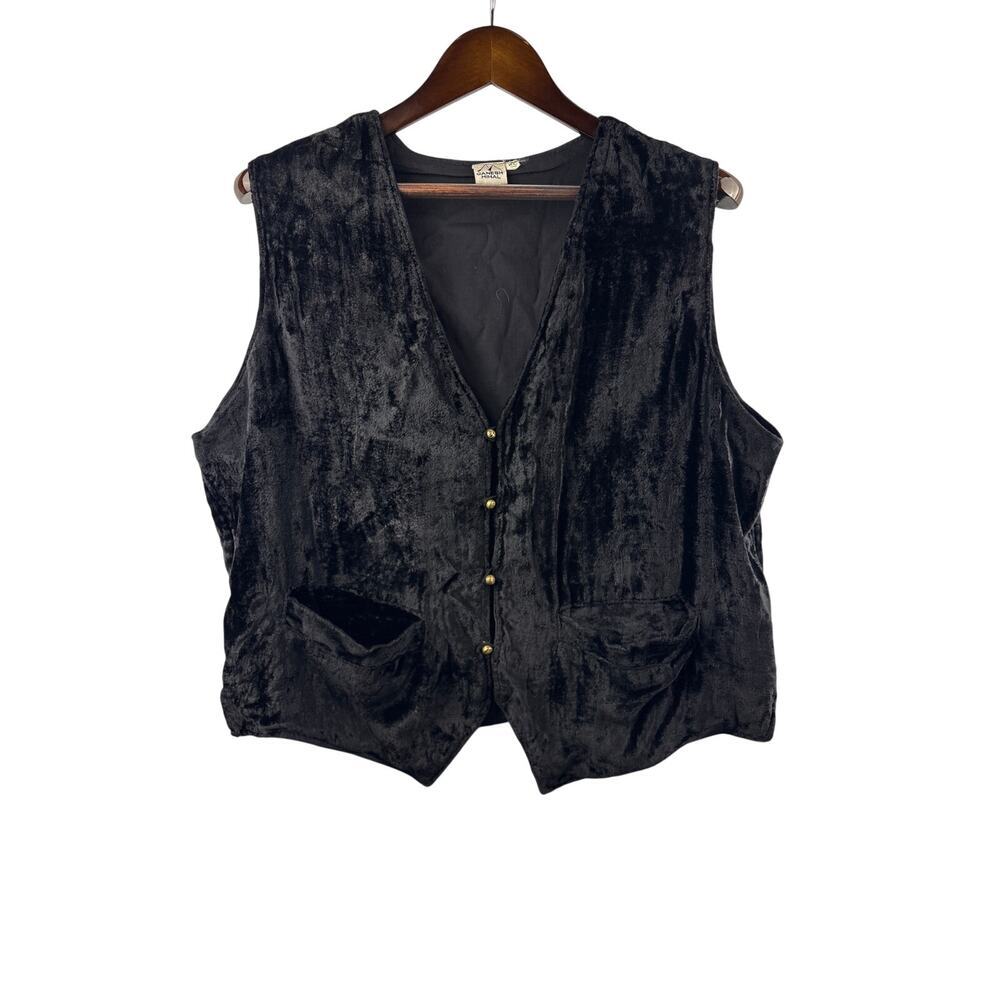 Men’s Ganesh Himal XL Velvet Vest w/ Gold Buttons
